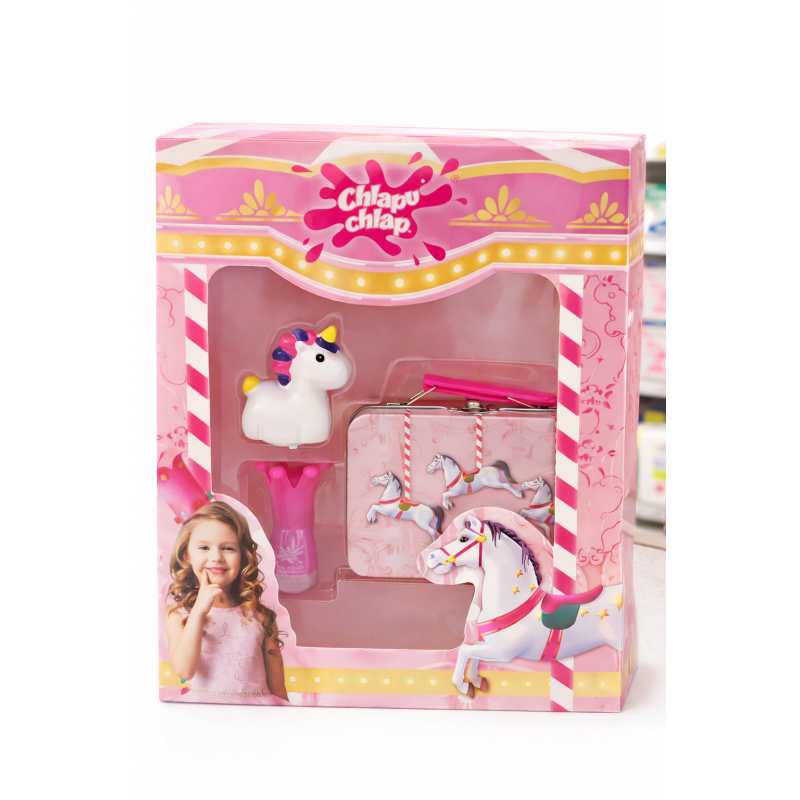 ZESTAW Z WALIZECZKĄ DLA DZIEWCZYNEK